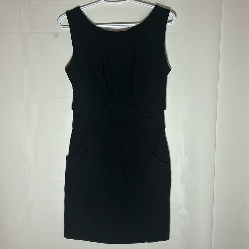 Black dress fitted Eclipse women’s size 5 stretch material comfort fit pockets